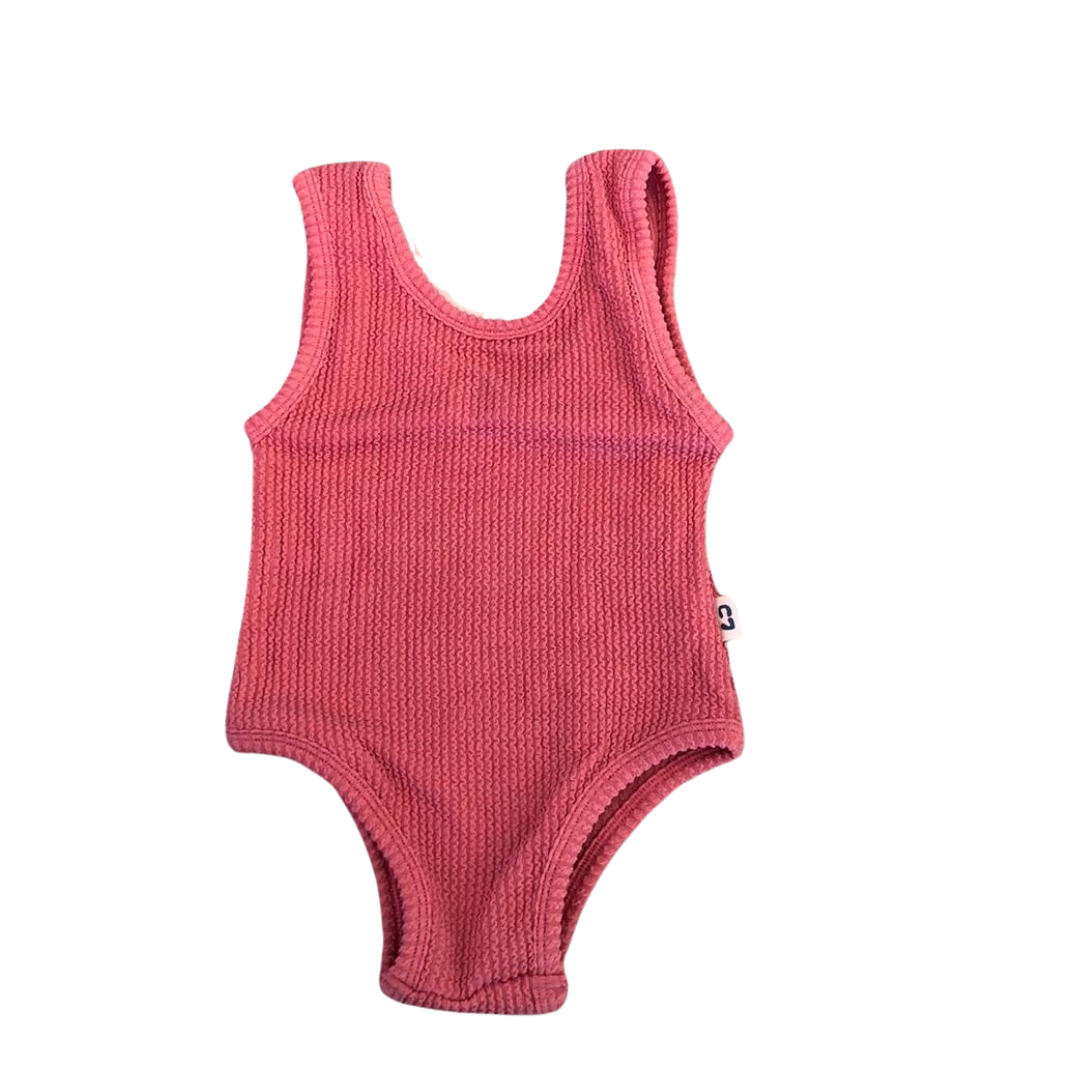 THE ONE PIECE